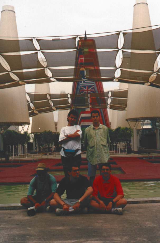 En plena Expo 92 de Sevilla con Jose angel , Andres y Edu